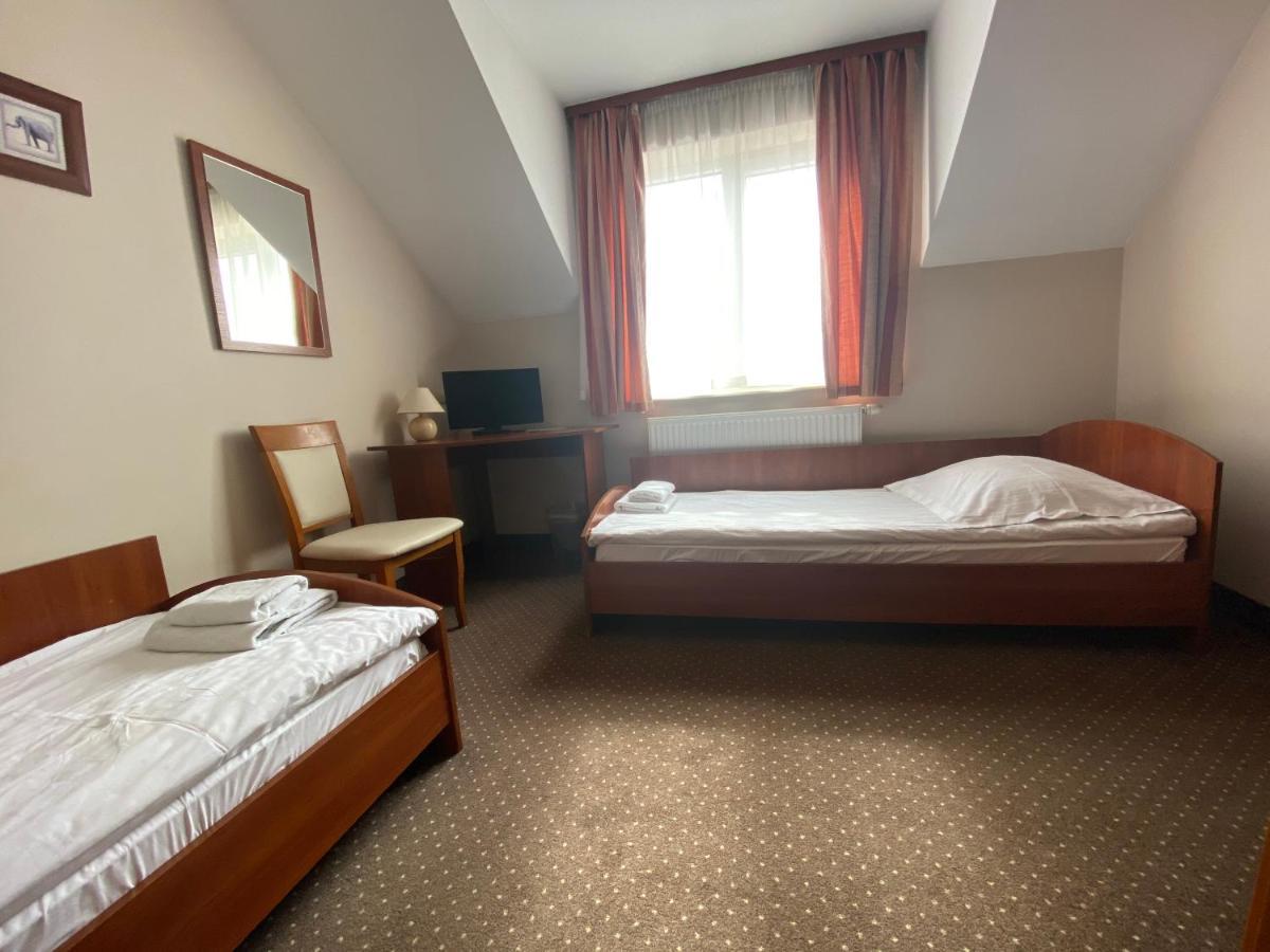 Hotel Marand Zaczernie 外观 照片